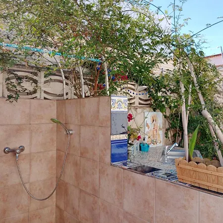 Stylish Family Villa, Near Beach,prive Parking,wifi Villa *