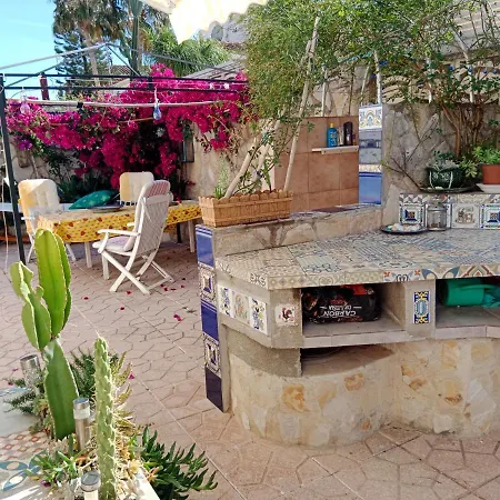 Stylish Family Villa, Near Beach,prive Parking,wifi Villa Denia