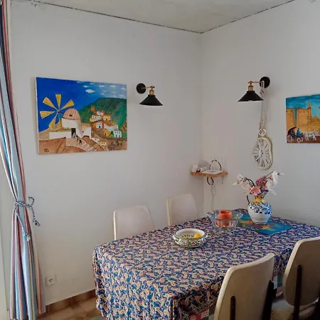 Stylish Family Villa, Near Beach,prive Parking,wifi Villa
