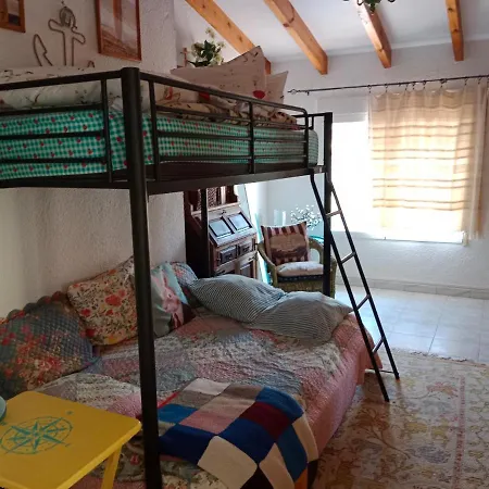 Stylish Family Villa, Near Beach,prive Parking,wifi