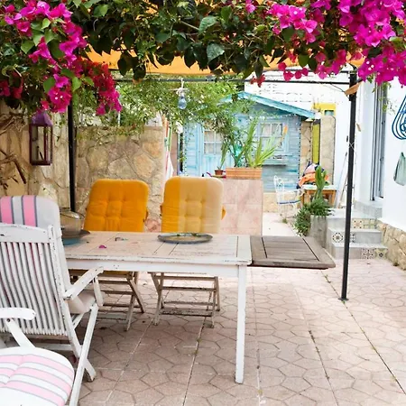 Villa Stylish Family Villa, Near Beach,prive Parking,wifi *