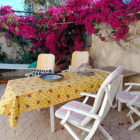 Stylish Family Villa, Near Beach,prive Parking,wifi Villa