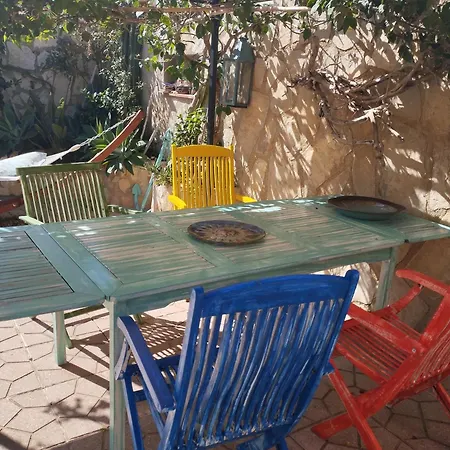 Villa Stylish Family Villa, Near Beach,prive Parking,wifi