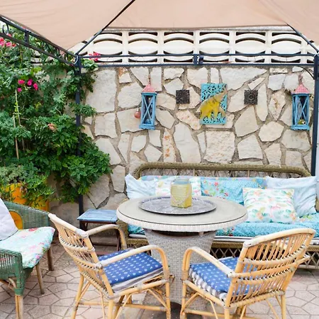 Stylish Family Villa, Near Beach,prive Parking,wifi Denia