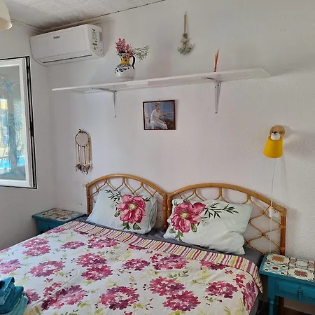 Stylish Family Villa, Near Beach,prive Parking,wifi Villa
