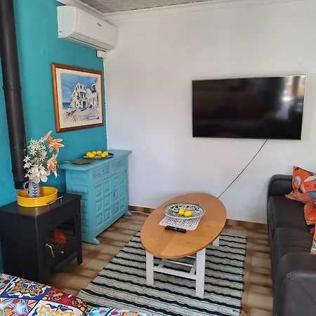 Villa Stylish Family Villa, Near Beach,prive Parking,wifi *