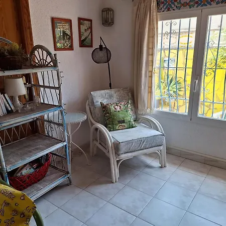 Stylish Family Villa, Near Beach,prive Parking,wifi Denia