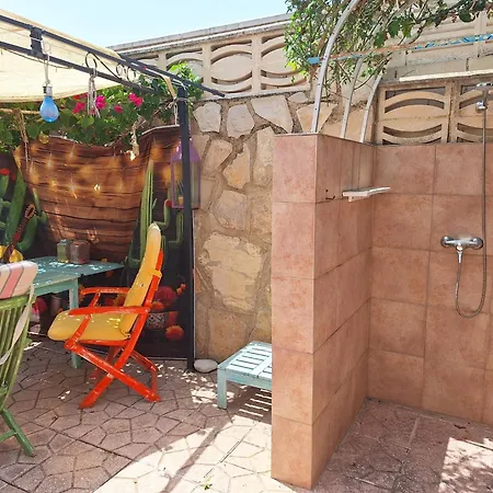 Villa Stylish Family Villa, Near Beach,prive Parking,wifi *